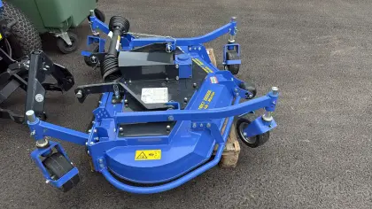 Mähwerk, Frontmähwerk, ISEKI, Heckauswurf, FM137 PRO-H