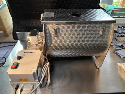 Buttermaschine Elecrem Elba 50/Ebu 19 M inkl. Zubehör