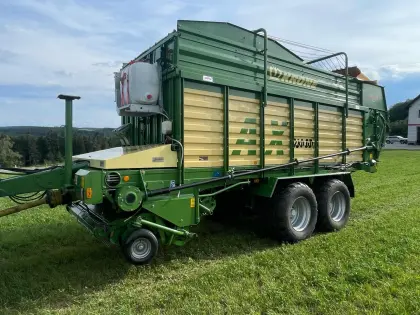 Verkaufe Krone 250 AX