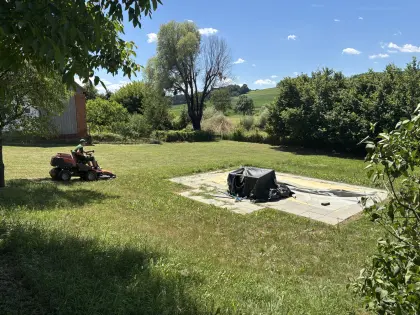 Gartenpflege und Mäharbeiten