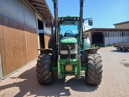 John Deere 6420S