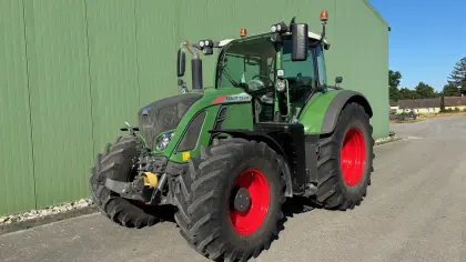 Fendt 724 Vario S4 Profi Plus RTK