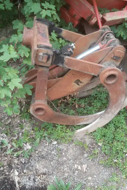 Holzzange, Rückezange, Holzgreifer Rozzi