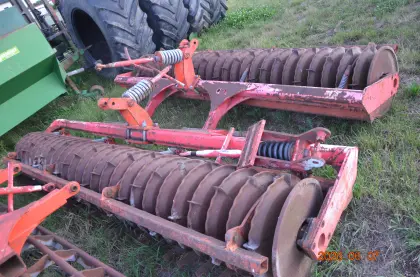 Keilringwalze schwer 3,5 m Howard Titan