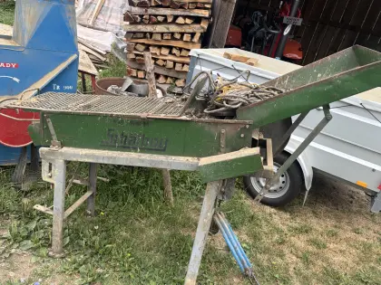 Mais-Schälmaschine
