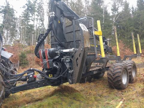Valtra Rückezug Palms H12 U