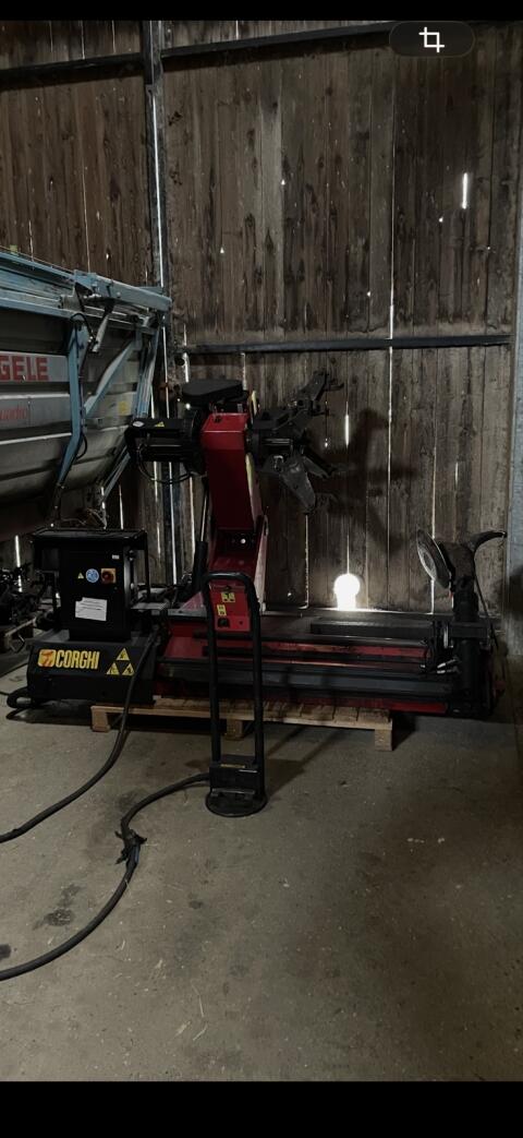 Corghi Reifenmontiermaschine HD1300A