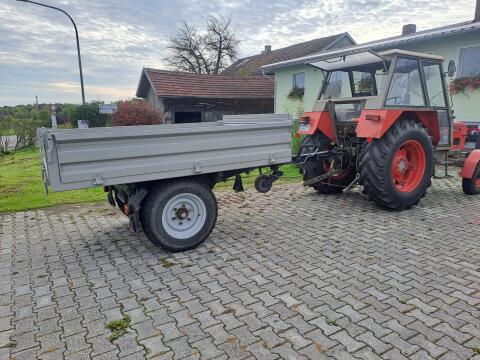Einachs-Anhänger Dreiseitenkipper