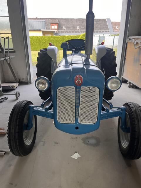 Fordson Dexta