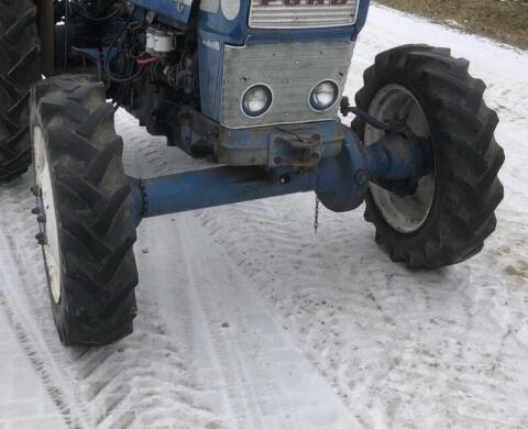 Original Ford 4000, 4600, 3055 Schindler Allradachse Köpfl