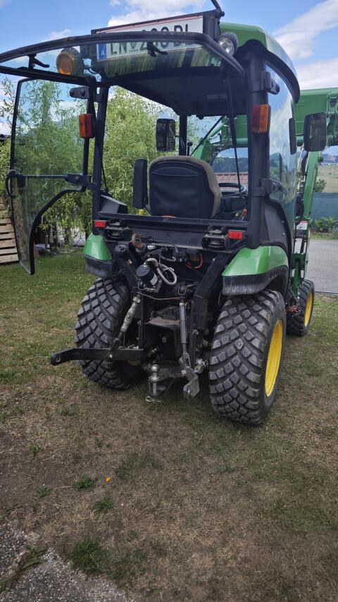 John Deere 2026R