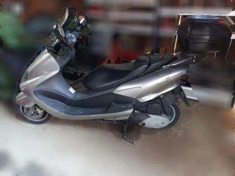 Yamaha YP 125 D (Pickerl 4/2027)