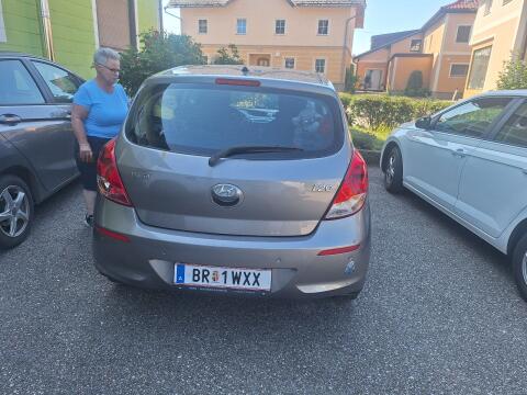 Auto Hyundai Kleinwagen für jede Familie, i20