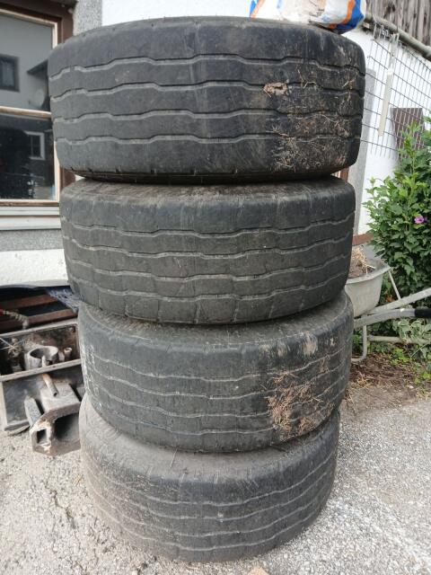 Komplettrad 355/60R18