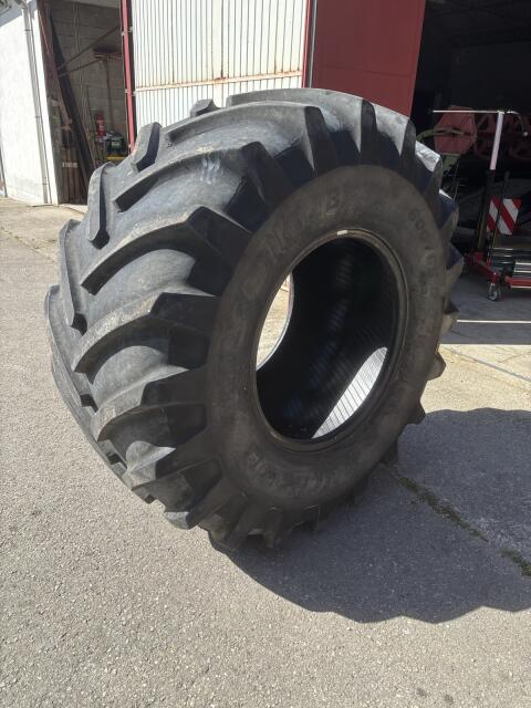 2 Stk. Michelin MegaXBib 800/65 R32
