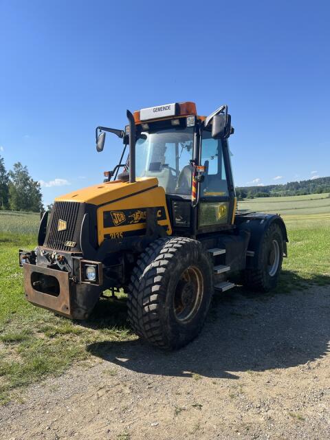 JCB Fastrac 2135