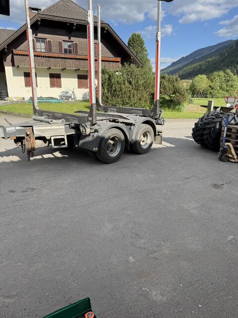 Komplettradsatz 265/70R19.5