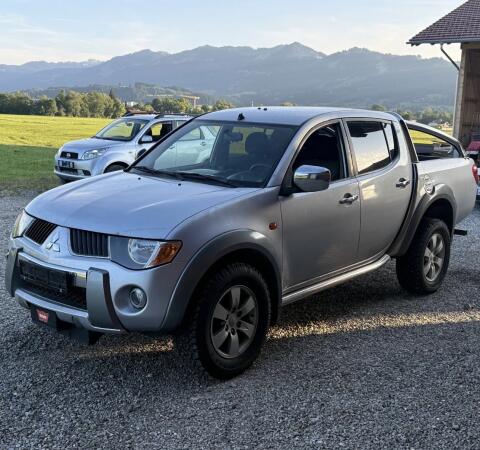 Suche alle Pick-ups und Geländewagen in ganz Österreich