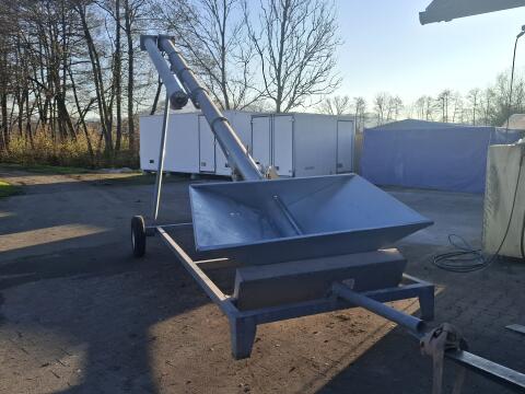 Polžasti transporter KK-GIGANT 200