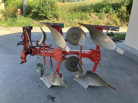 Krone Pflug Mustang