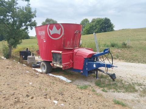 Siloking Futtermischwagen Trailed Line Compact 10