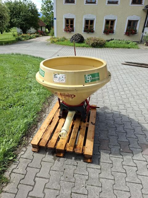 Vicon Düngerstreuer