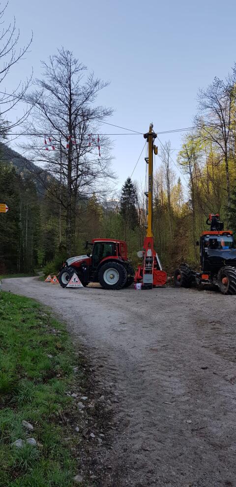 Valentini V400/5/3T mit Laufwagen Bergwald 3.500 Hybrid