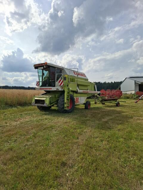 Claas Dominator 98 SL