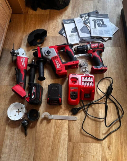 Lot Werkzeuge Milwaukee M18 bürstenlos