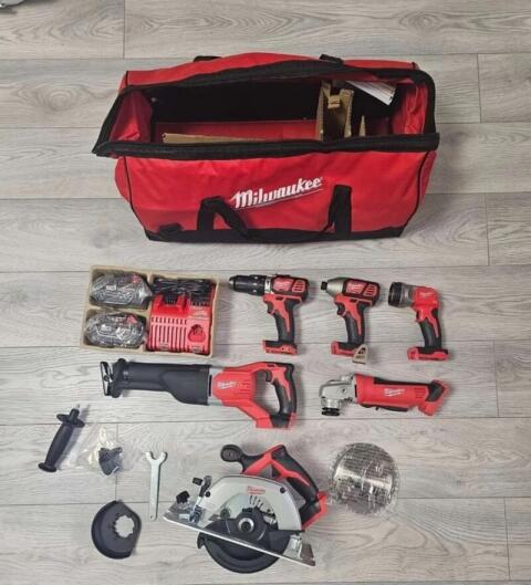 Milwaukee M18 Werkzeug-Set mit 6 Geräten