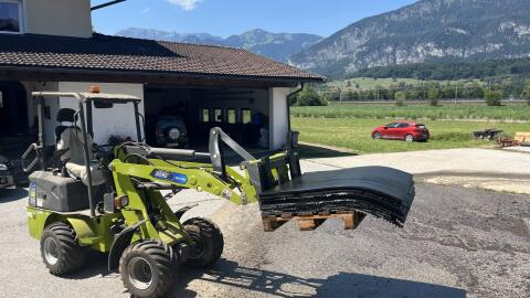 11 Stk. Gummimatten, gebraucht und gewaschen