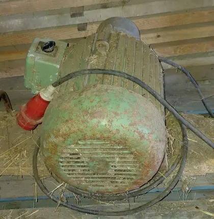 Alter Riemenmotor