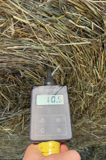 Verkaufe Heu, Stroh und Silageballen