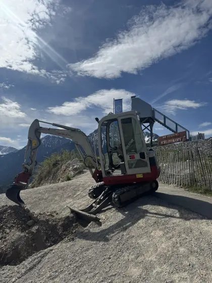 Takeuchi TB 219