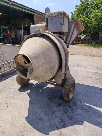 Betonmischer, Mischmaschine