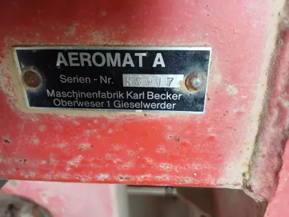 Einzelkornsämaschine Becker Aeromat A