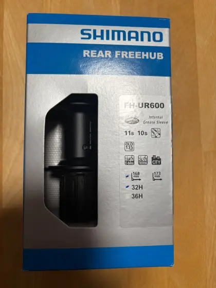 Shimano Hinterradnabe FH-UR600 10/11-Gänge 135 mm 32-Loch