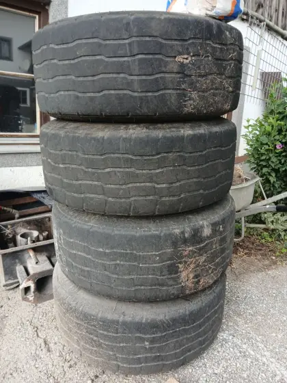 Komplettrad 355/60R18