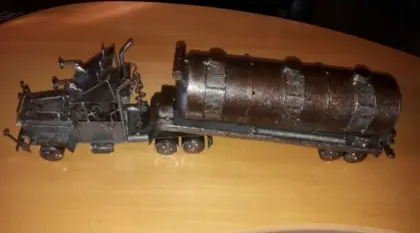 LKW-Tankwagen handgemacht