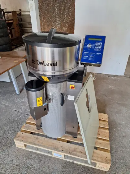 Förster Tränkeautomat DeLaval