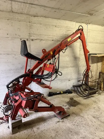 LOMA LM8 Heckbagger