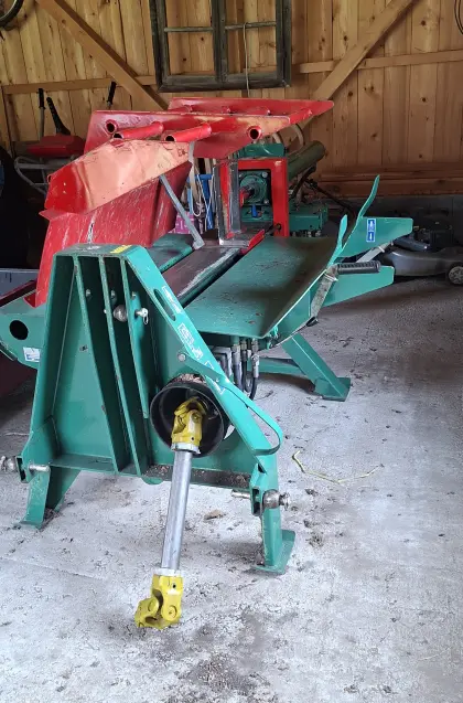Krypan 6,5 t mit Funk, Holzspalter Posch, 4 t Kipper