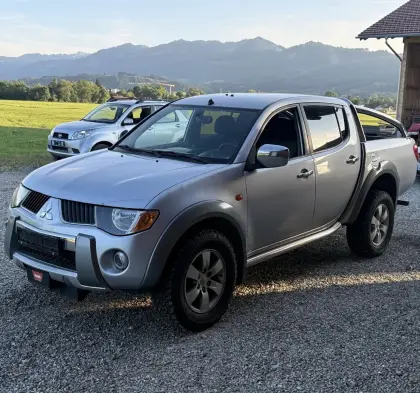 Suche alle Pick-ups und Geländewagen in ganz Österreich