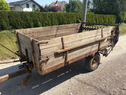 Miststreuer und Heublitz JF 200