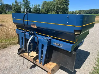 Bogballe M2W D Wiegestreuer