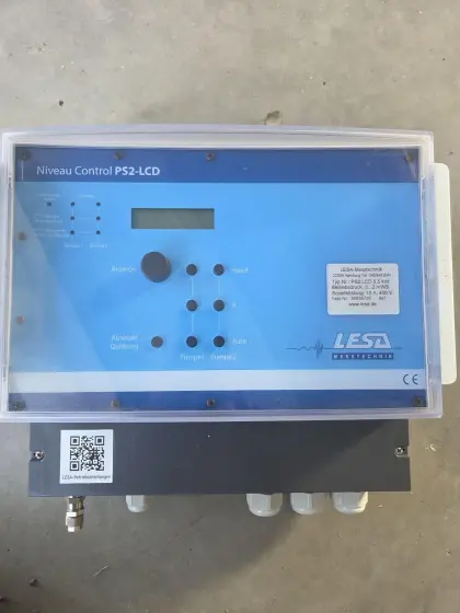 Pumpensteuerung Niveau Control PS2-LCD