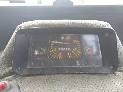 Ford 4610, Bj. 1987, 1.923 Bstd., mit Frontlader
