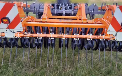 4 m klappbar, bis 300 PS, bis 30 cm Tiefe, MwSt. ausweisbar