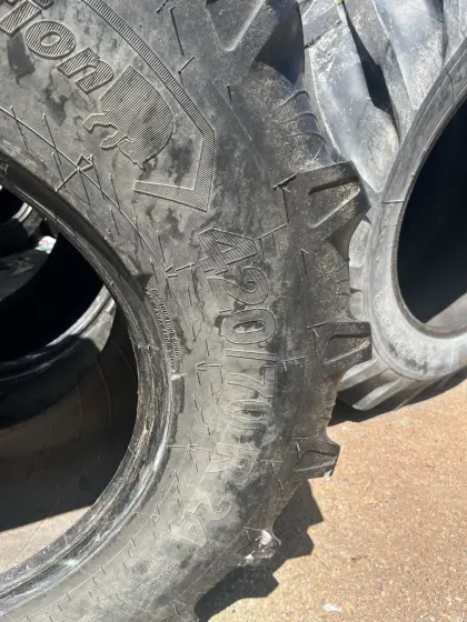 Reifen 420/70R24 Taurus Point 70