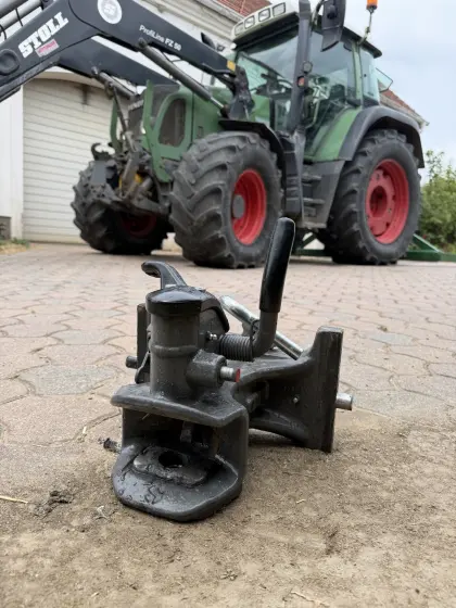 Fendt Anhängerkupplung
